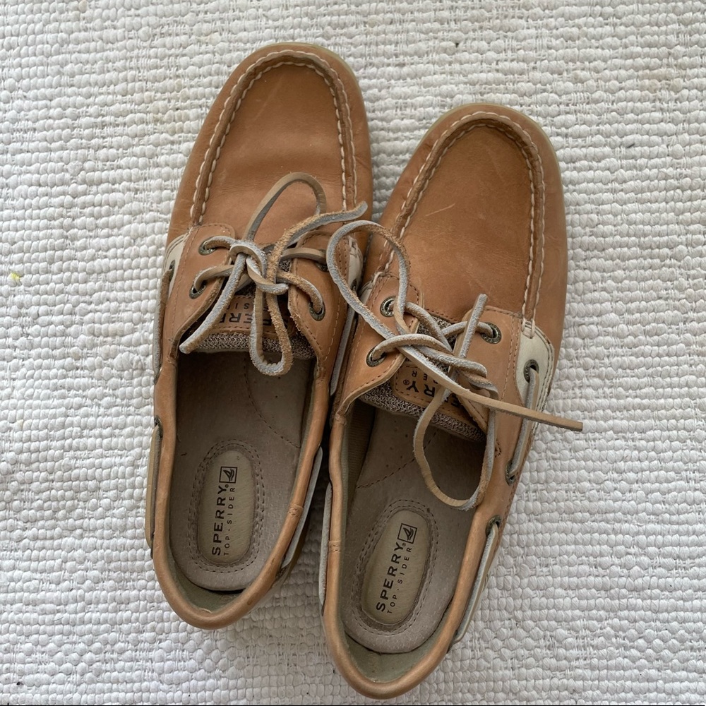 Sperrys rosefish boat shoes